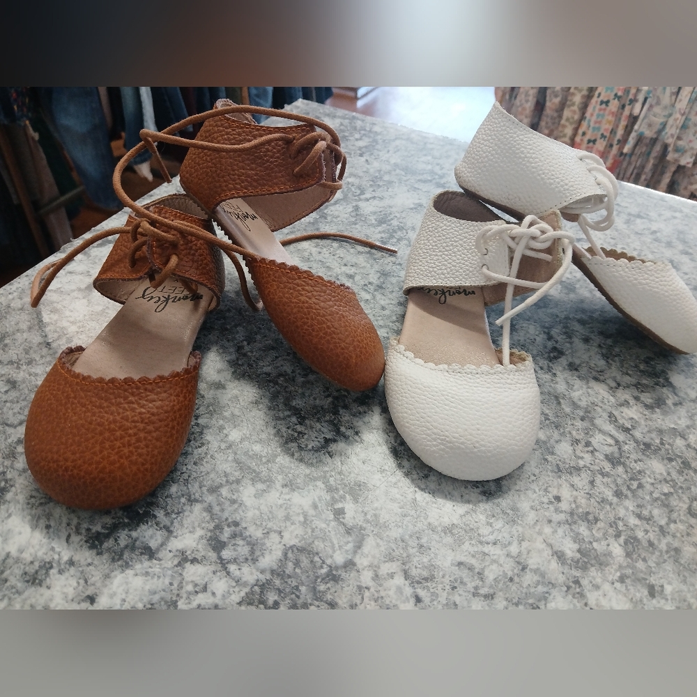 Brown Monkey Feet Shoes 2-3 Year Lace Up